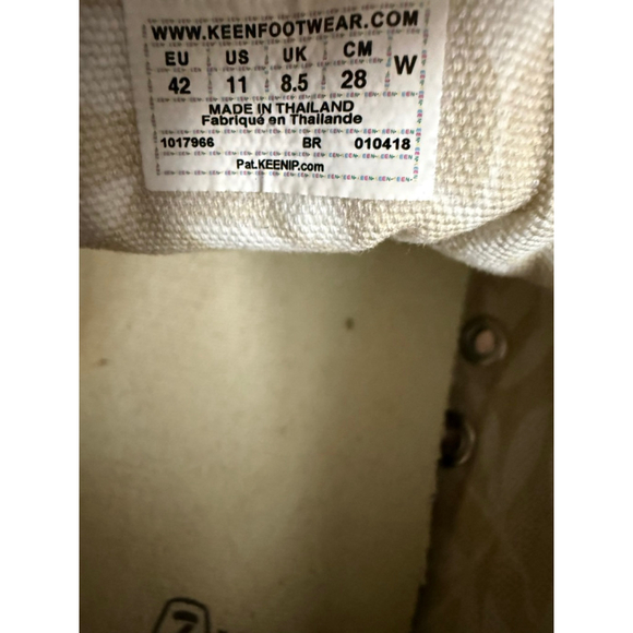 Women's KEEN Gray and Black Felt Style low top Sneakers Size 11 - Picture 5 of 5